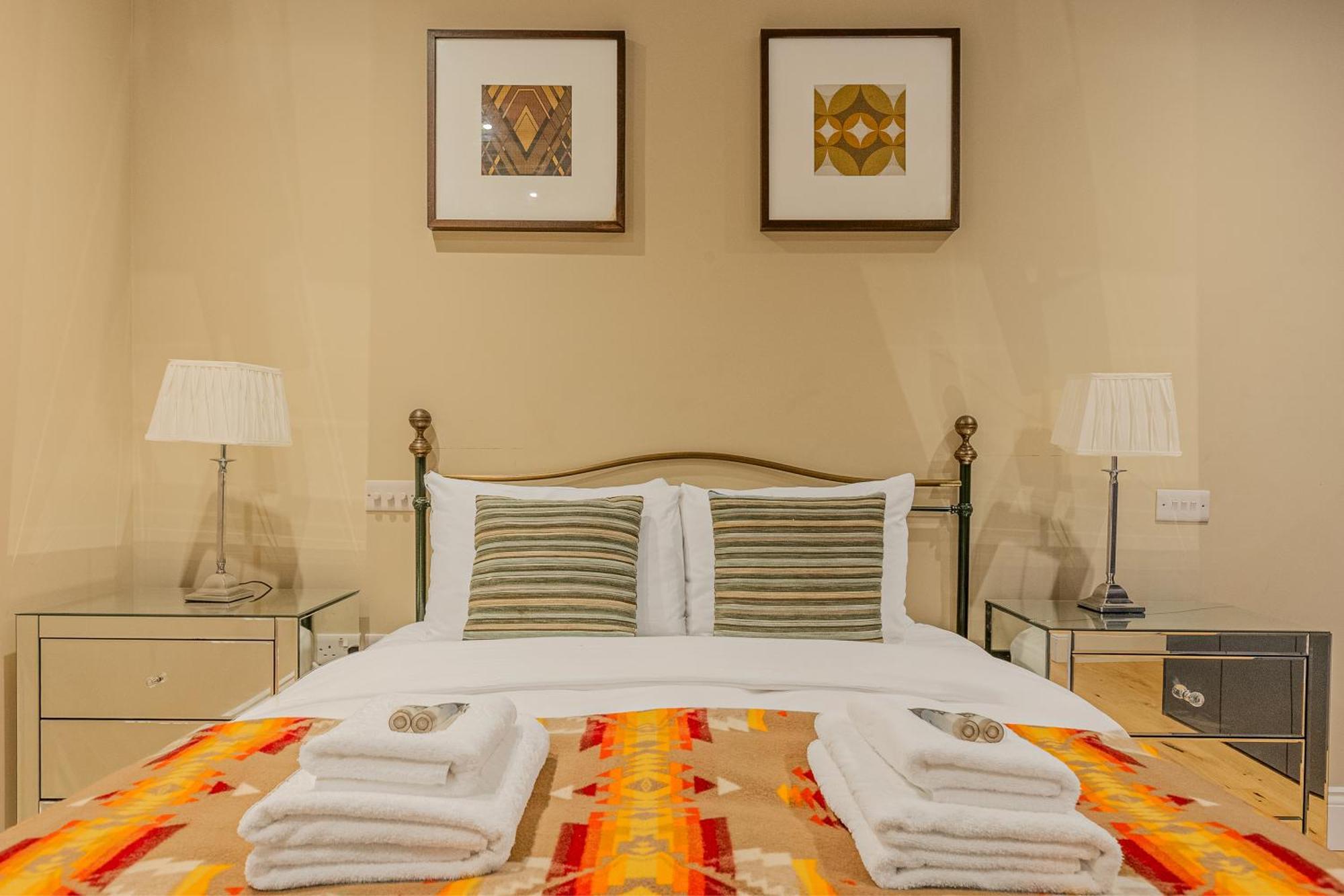 Stylish With Patio In Clapham, 14 Min Tube Appartamento